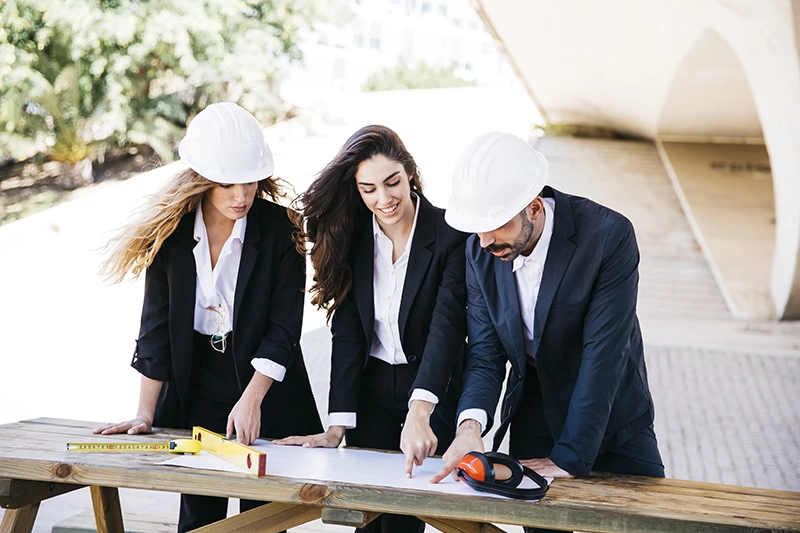 Construction Contracts, Variations, and Payment Security in Australia — HelpCon construction blog cover